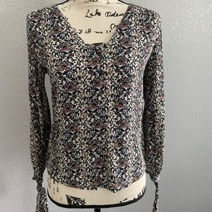 Women long sleeve blouse